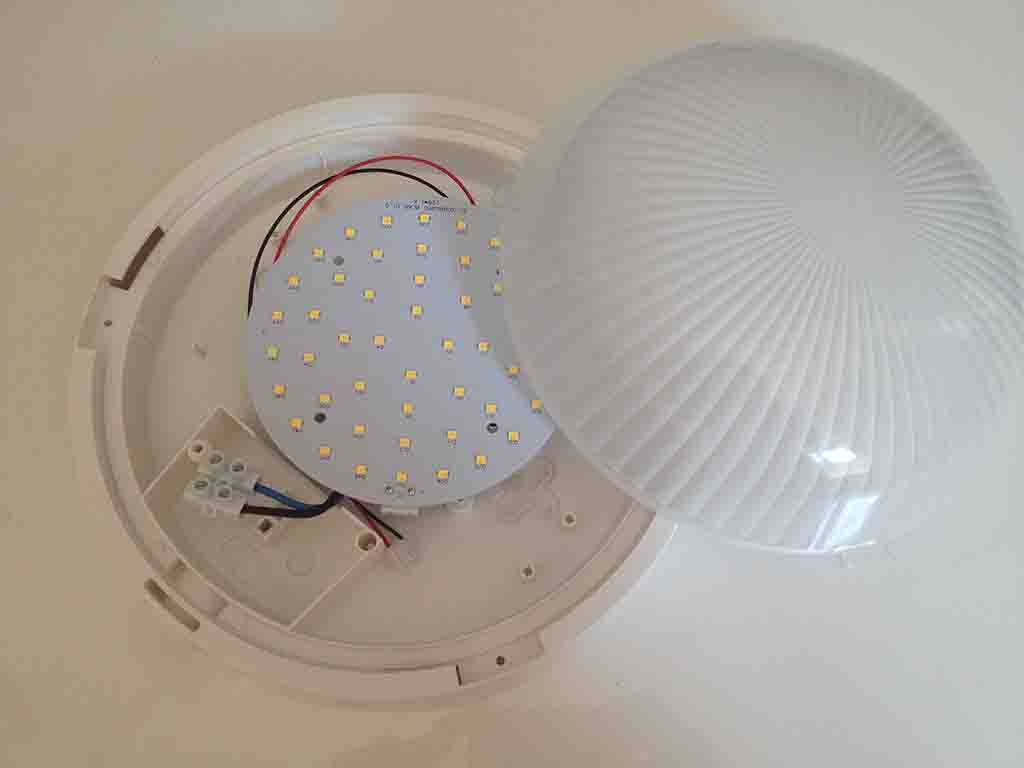OLE10H VEGA LED OLE10H VEGA LED
